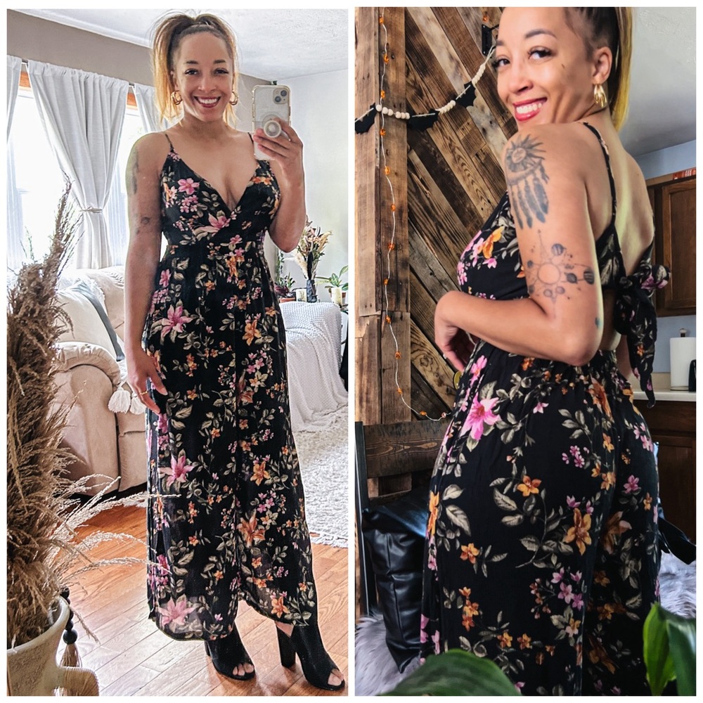 American Eagle Floral/Fall Romper